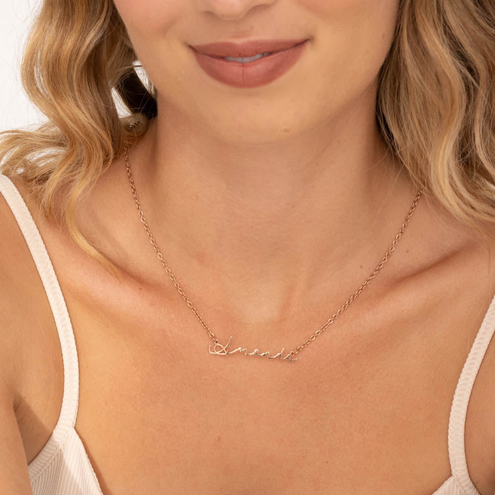 Collar Nombre Bella